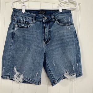 Judy Blue Women's Distressed Denim Shorts - Blue